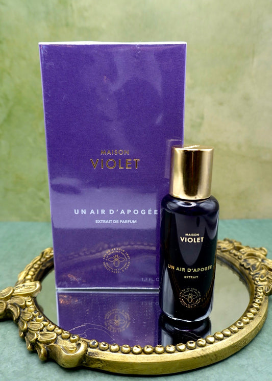 Maison Violet Un Air D'Apogée Extrait de Parfum 50ml bottle, leather fragrance with anise, iris, raspberry, honey, Balkan tobacco and ambrox